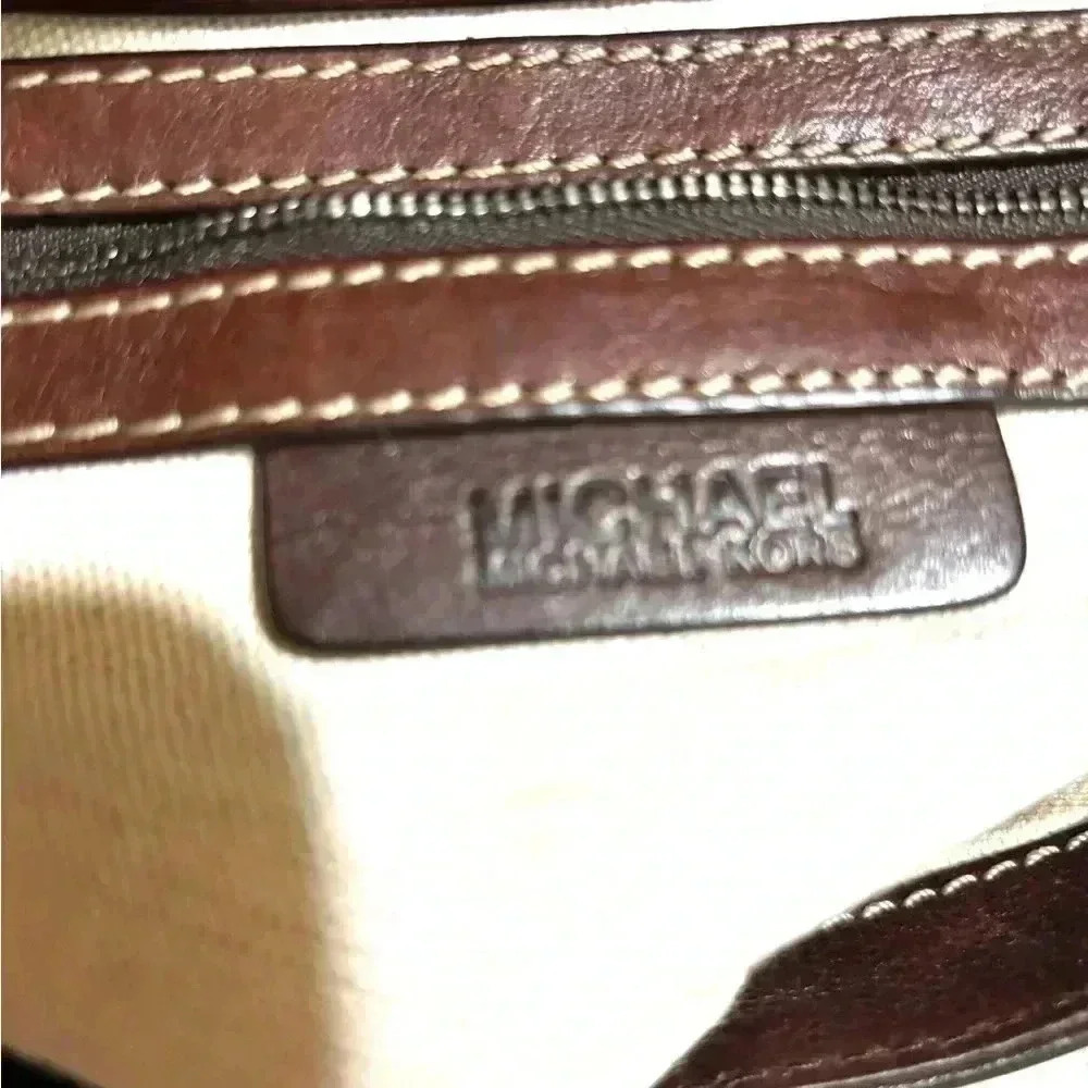 Michael Kors brown leather shoulder handbag - Picture 7 of 10